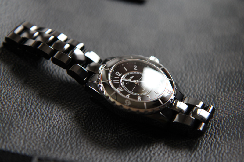 CHANEL Watch J12 シャネル　腕時計　セラミック　ブラック