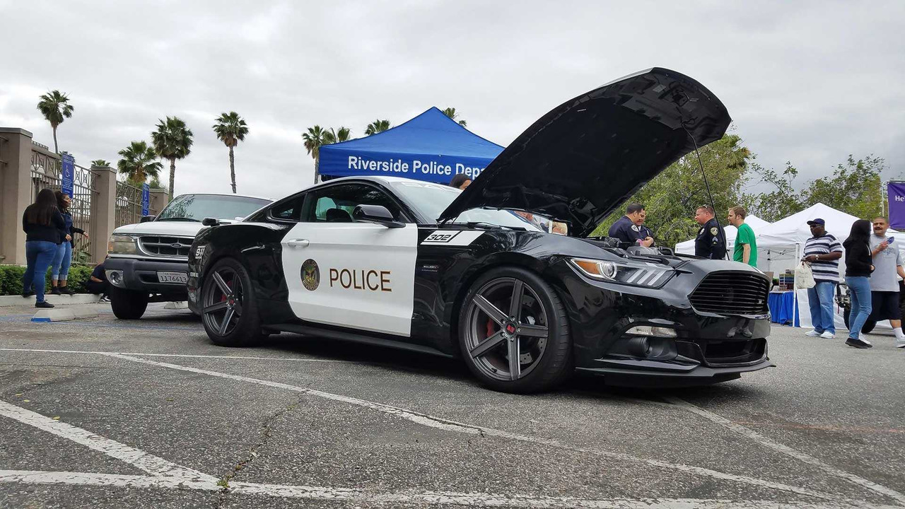 カリフォルニア警察がワンオフのチューンド マスタング 730馬力 をパトカーに採用 Life In The Fast Lane
