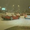韓国にて、雪で立ち往生するフェラーリ