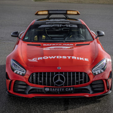メルセデスAMGが2021年シーズン向け「史上最速のF1セーフティカー」AMG GT Rニューバージョンを公開