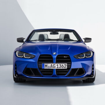BMWが新型M4コンバーチブル発表
