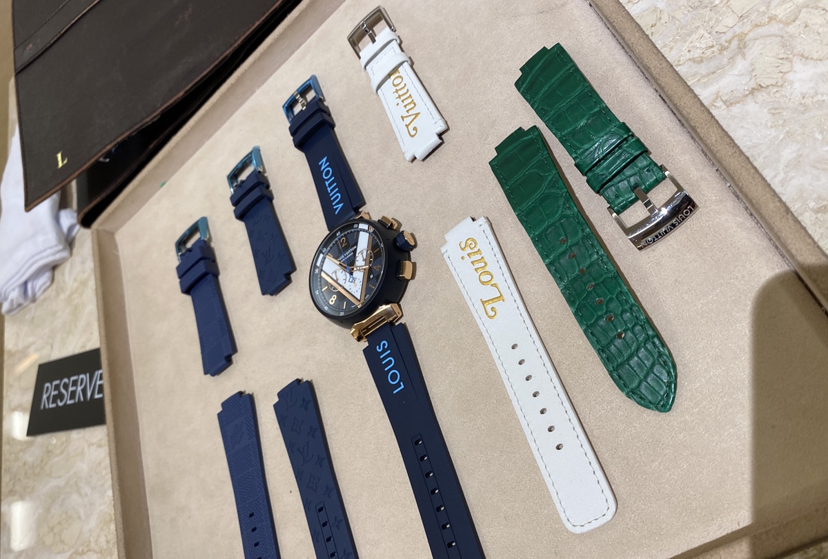ルイ・ヴィトンの腕時計「タンブール」のベルトを交換した