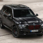 BMWが「全身真っ黒」、しかしキドニーグリルにレッドを採用した「X5 ブラックヴァーミリオン」を限定発売