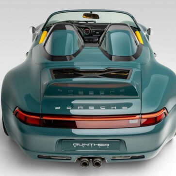 993世代のポルシェ911専門のレストモッドをリリースするチューナーより「993スピードスター・リイマジンド」が発表。25台のみの限定生産