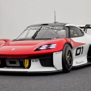 ポルシェが新型コンセプトカー「ミッションR」発表！eスポーツと現実世界を融合させたレーシングモデル、しかし「次期ケイマン/ボクスター」を具体的に示唆するディティールも