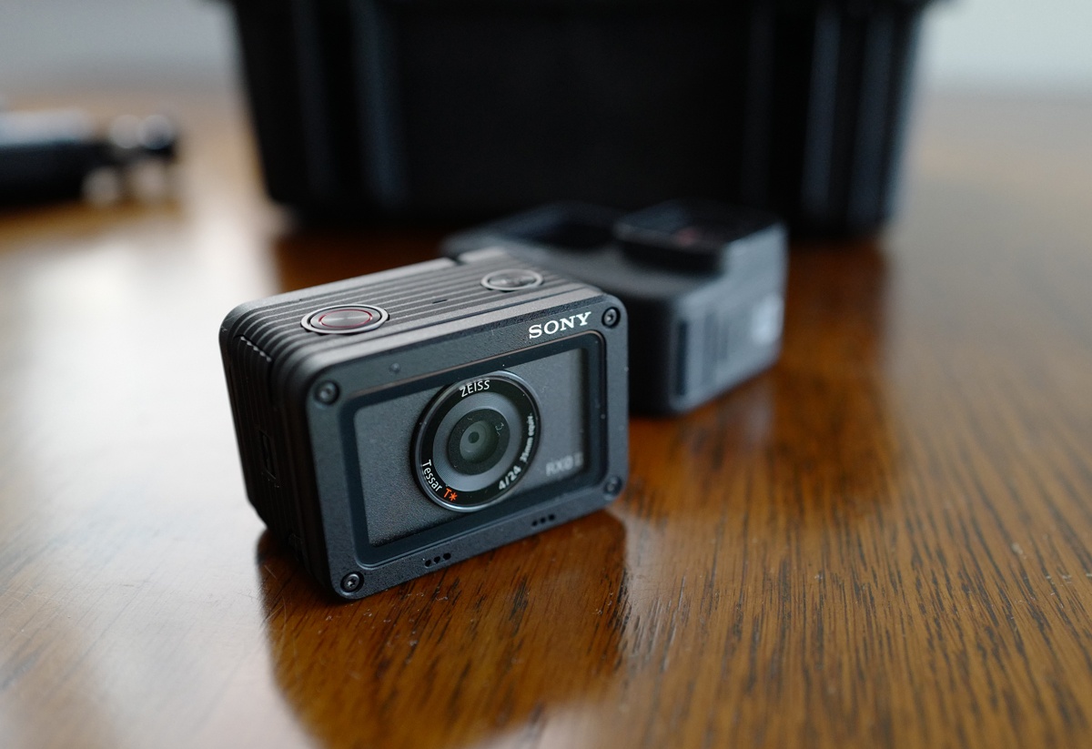 SONYのマイクロデジカメRX0 M2を買う！GoPro HERO9 Blackとの併用