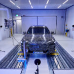 【動画】BMWが新型i7の車内を「徹底的に静かにする」ためのテストを公開！外装デザイン、タイヤ、構造、素材などあらゆる面から徹底攻略