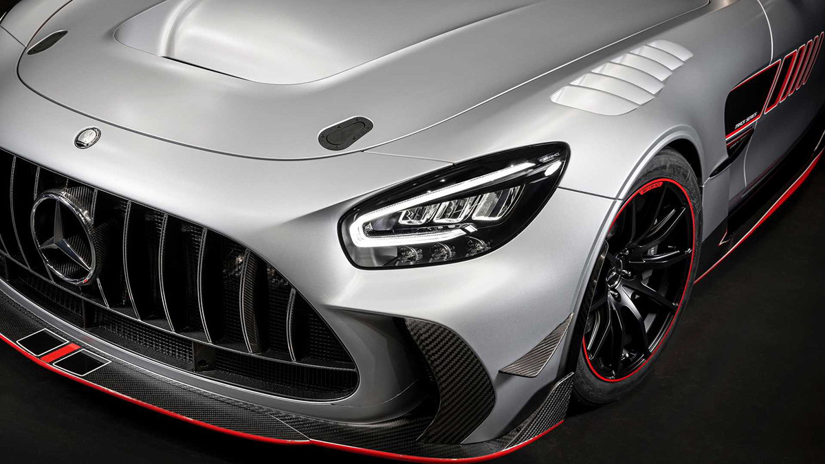 メルセデス・ベンツが「AMG史上最強の」サーキット専用モデル、AMG GTトラックシリーズを限定発売！こんなにサーキット専用車の需要があるのか・・・