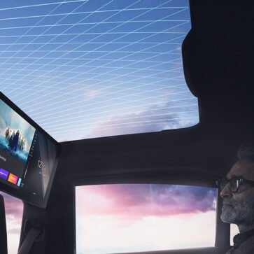 BMWがi7の最終（？）ティーザー画像投下！広々とした後席から「パノラマ・シアター・スクリーン・ディスプレイ」を眺めるの図。発表は4月20日、午後8時