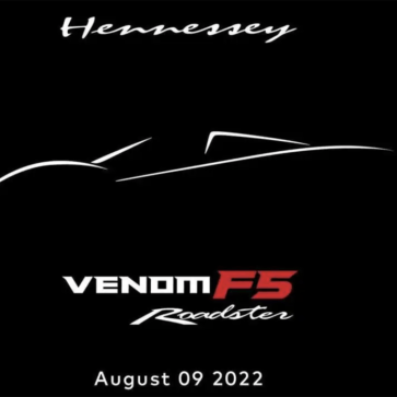 ヘネシーが「世界最速のオープンカー」の座を狙うべくヴェノムF5ロードスターの発表を準備中！オンラインにて8月9日に公開予定
