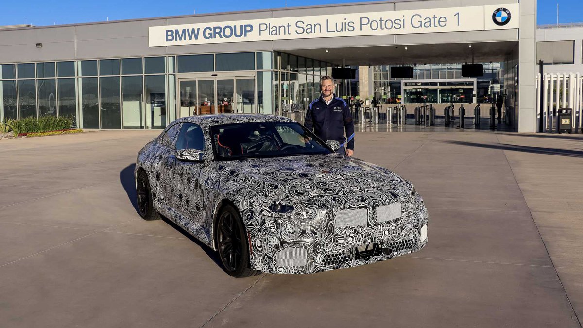 BMWがついに新型M2の公式ティーザー動画を公開！さらに「メキシコ生産」「製造開始はBMW M社の50周年記念式典と同時」とコメント