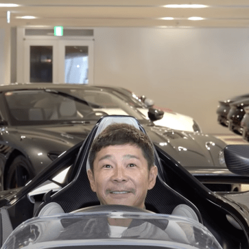 【動画】「これはいい買い物をした」。前澤友作に1億3000万円、世界限定88台のアストンマーティンV12スピードスターが納車される