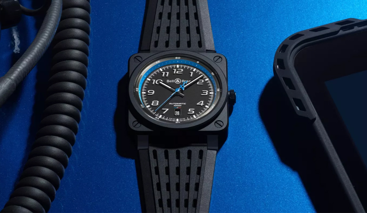 ベル＆ロスがアルピーヌとの最新コラボ腕時計「BR 03-92 A522」を発売！世界限定999本、価格は55万円。ベル＆ロスは女性受けが良くないが、それでもボクは大好きだ