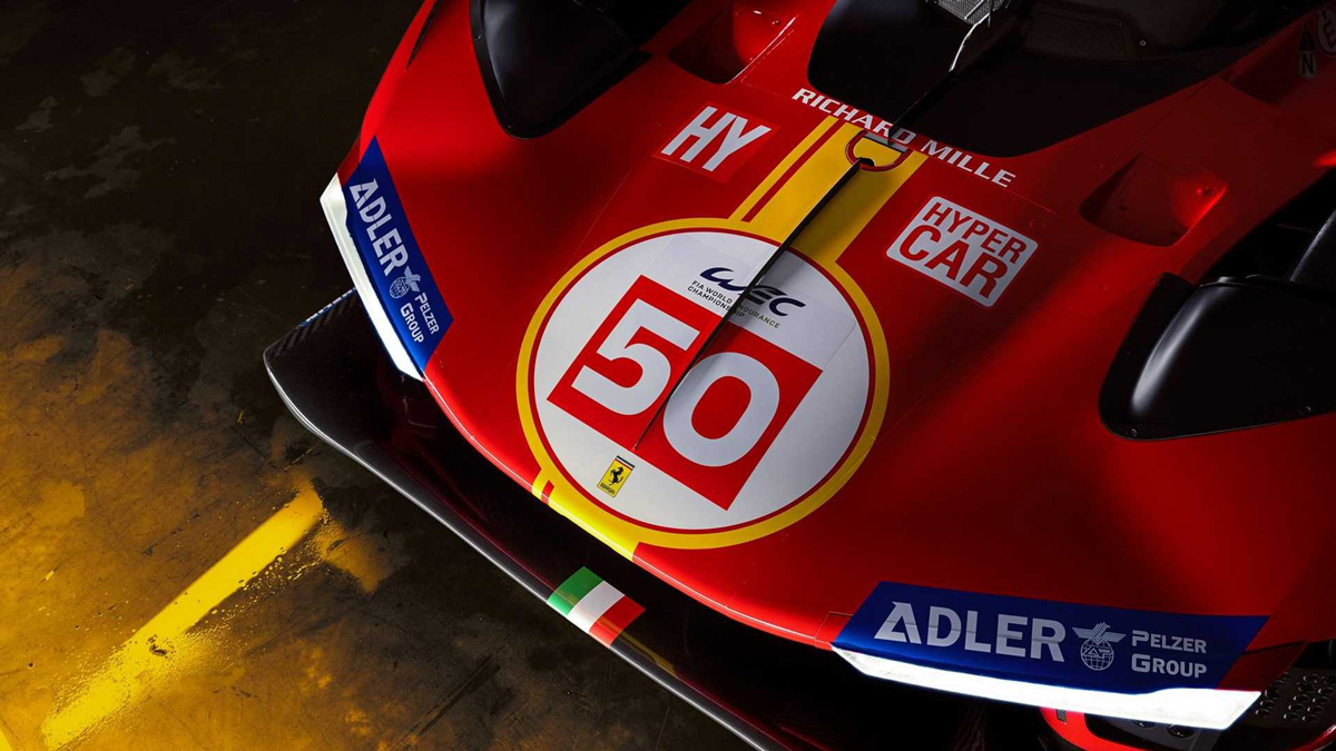 フェラーリがル・マン24時間レースを戦うハイパーカー「499P」を公開！50年ぶりの耐久レースのトップカテゴリに復帰、勝利にかける情熱は計り知れない