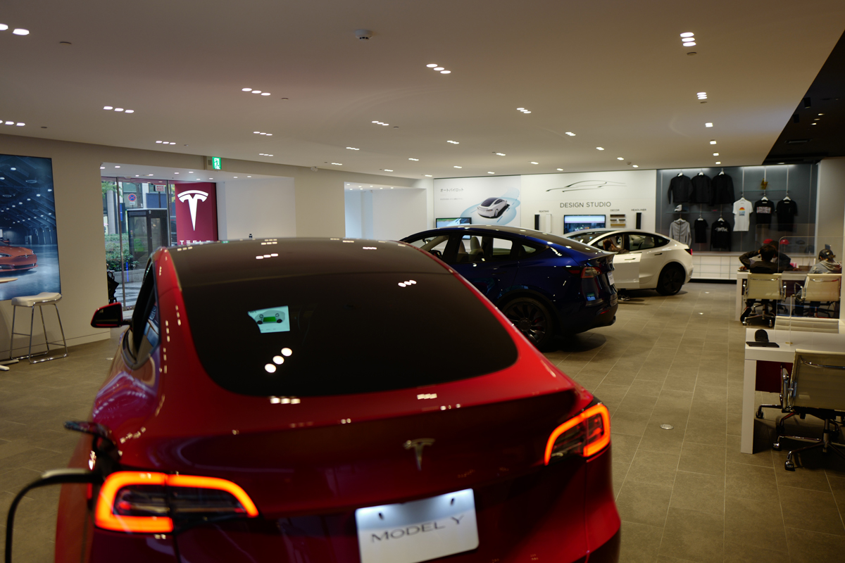 【歴史的転換】テスラがついにEV販売世界首位から陥落。中国BYDが「226万台を販売してテスラの164万台を上回り、EVシフトは「中国メーカー主導」のフェーズに突入