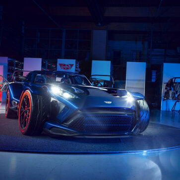 ドンカーブートが10年以上ぶりに新型車「F22」発表！500馬力、750kgの超スパルタンモデル、着座位置はほぼリヤタイヤの中間。思いっきり刺激的な走りを楽しめそう
