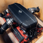 新品未使用、エンツォフェラーリのV12エンジン単体が工場出荷時のまま競売に登場！予想落札価格は4000万円オーバーと安くはないがその価値は計り知れない