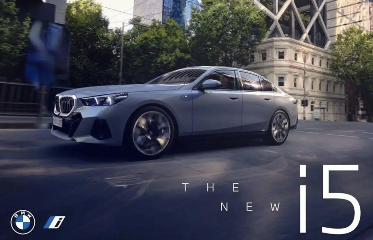 新型BMW i5の公式画像がリーク！前後すべてのデザインが明らかになり、ビジネスエリートらしいクリーンでシャープなデザインへ