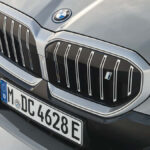 BMWは新型5シリーズのキドニーグリルを縦型にする計画を持っていた！「ただ、実際にそうしてみると7シリーズと見分けがつかなかったのでやめました」
