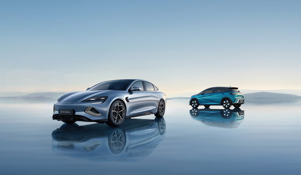 トヨタが中国市場向けとして「BYDとの共同開発によるPHEVを数モデル投入」との報道。効率性を重視し最大航続距離は2,000kmに達するとの ...
