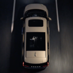 え？ボルボがミニバン？11月に新型車「EM90」を発表するとしてティーザー動画を公開。おそらくはZeekr 009と車体やパワートレーンを共有か