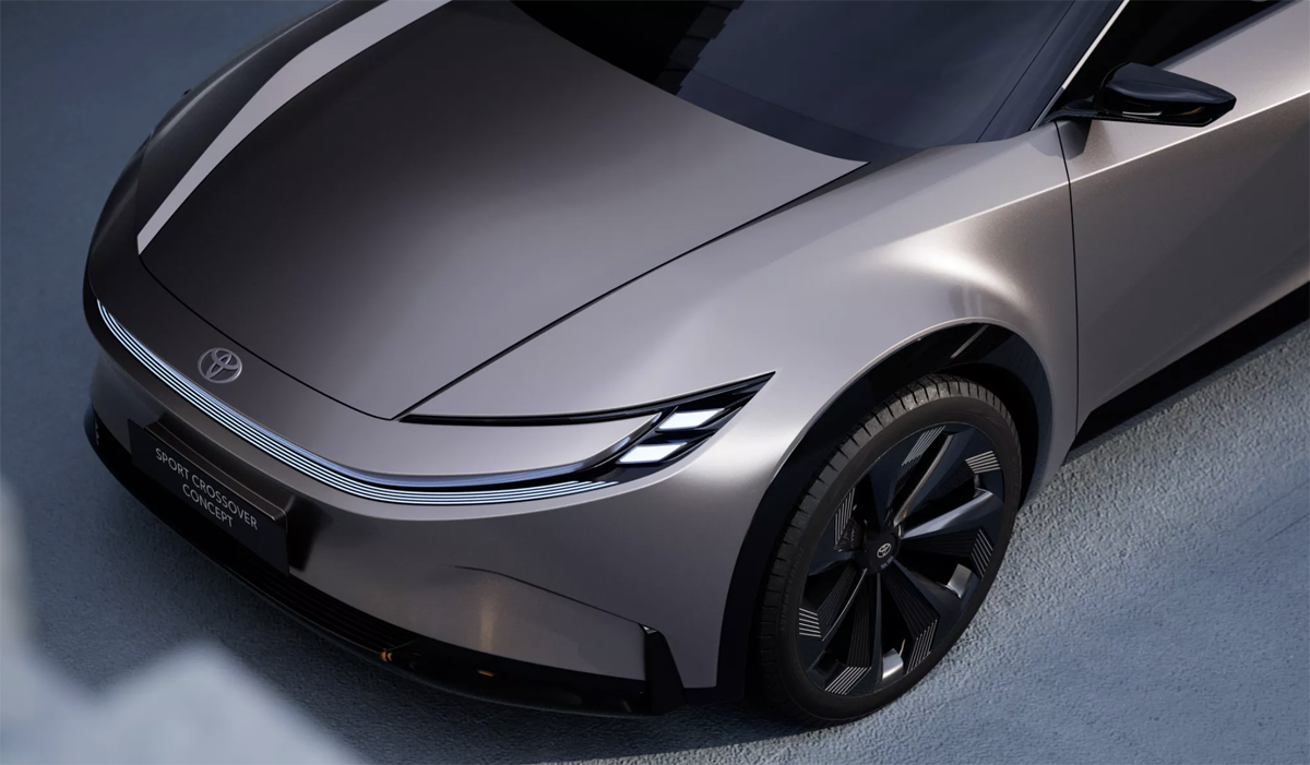 トヨタが「スポーツクロスオーバーコンセプト」を発表。BYDとの共同開発により新デザイン言語採用、ターゲットは「初めて電気自動車を購入する顧客」