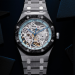 オーデマ ピゲ ロイヤルオークを表裏スケルトン化、さらにはアイスブルー文字盤にカーボンベゼル装着のカスタム腕時計「サイアノ」登場