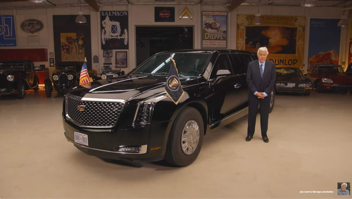 まさかの米大統領専用車、ザ・ビーストのレビューが登場。「サイズは小型バスくらい」「ドアの厚さは30センチ」「核兵器の発射コードを送信可能」【動画】