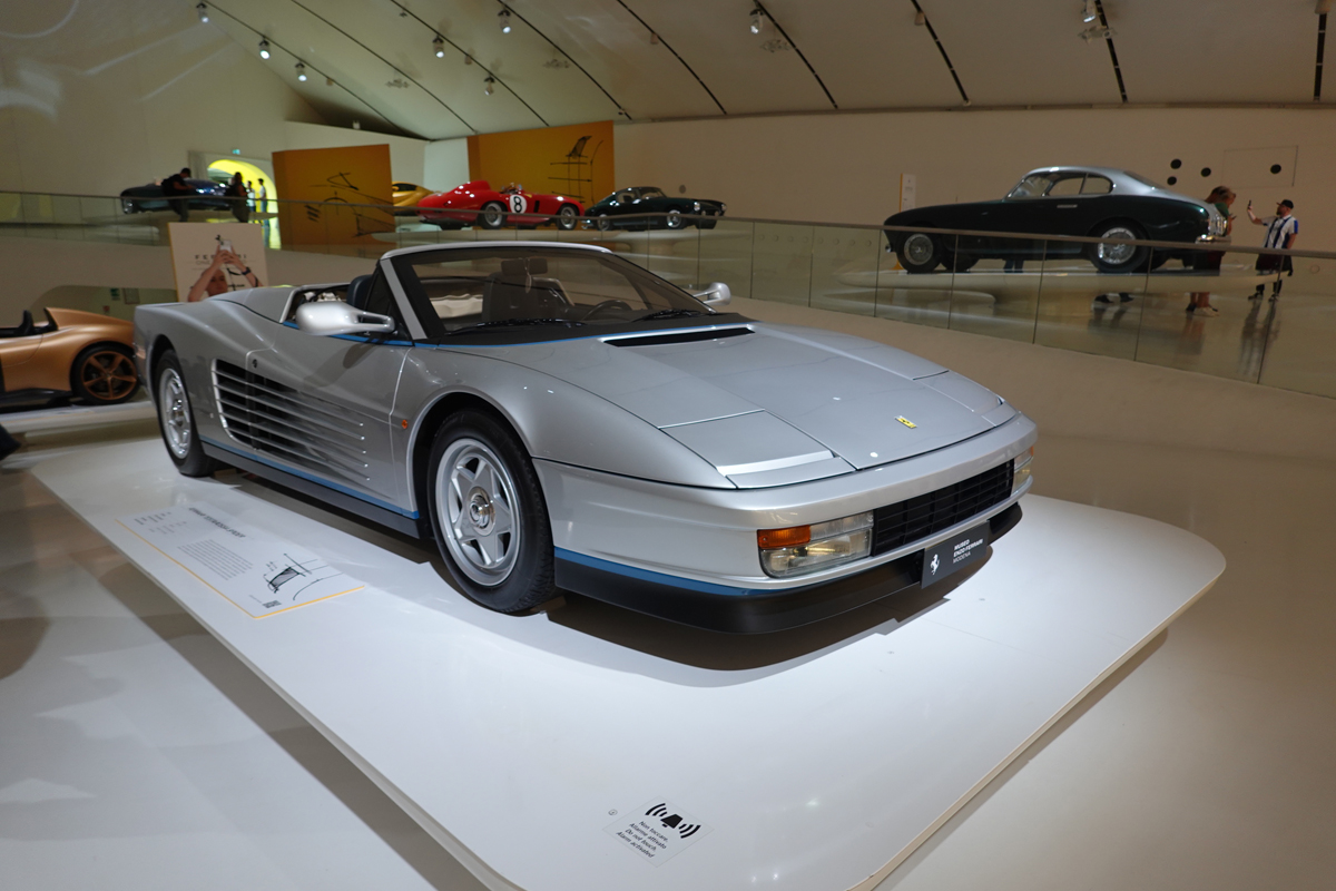 フェラーリ