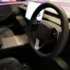 一時は車内を支配する勢いだった「液晶タッチパネル」。一部自動車メーカーが採用を縮小し「物理ボタン」に回帰する理由とは？「単に消費者が液晶に疲れたから」