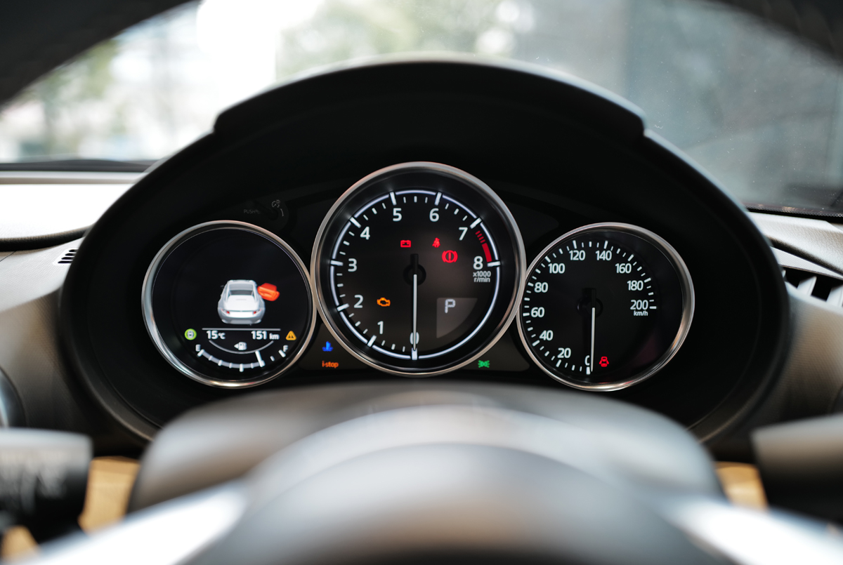 マツダ ロードスターのメーター