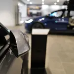 テスラ