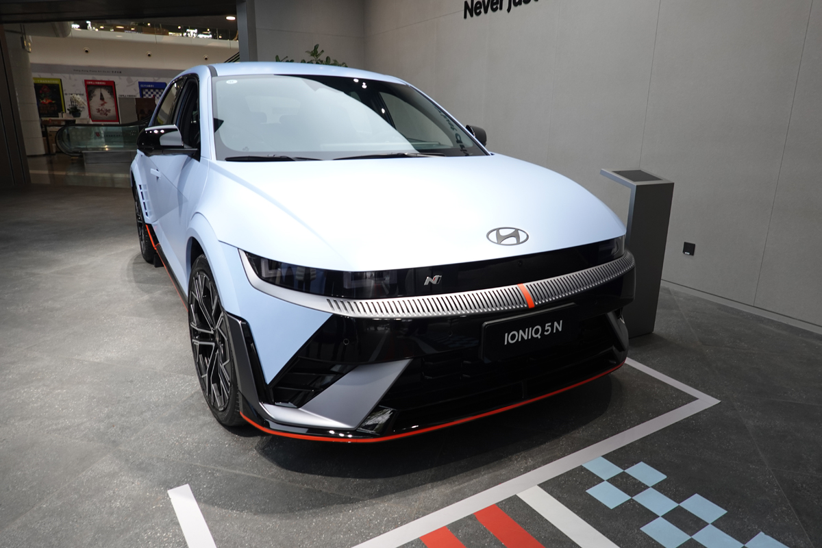 ヒョンデ・アイオニック5のフロント
