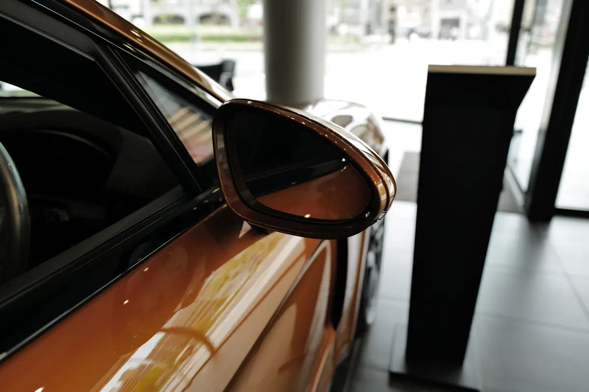 ポルシェ・パナメーラのドアミラー