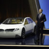 BMW CEO「EV専売は行き止まり」─ ガソリン、ハイブリッド、水素車を含むマルチ戦略を継続へ。「白黒思考ではなく多角的な判断が必要」