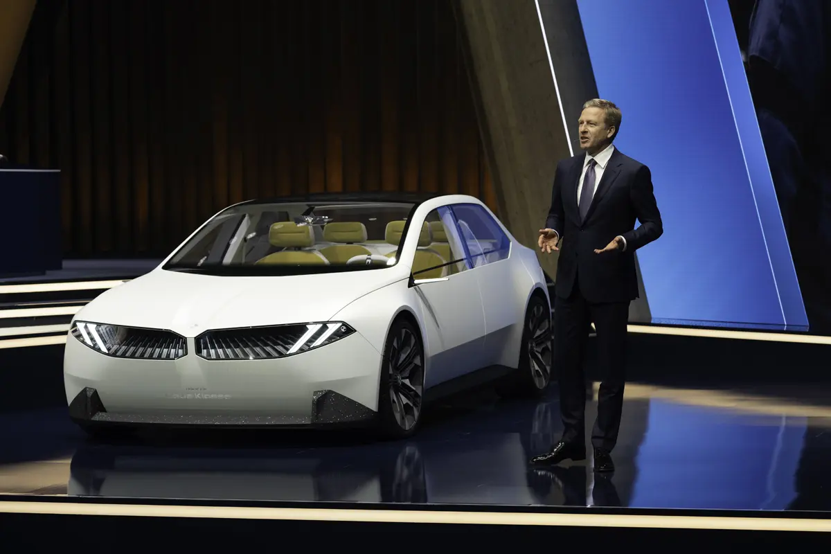 BMW CEO「EV専売は行き止まり」─ ガソリン、ハイブリッド、水素車を含むマルチ戦略を継続へ。「白黒思考ではなく多角的な判断が必要」