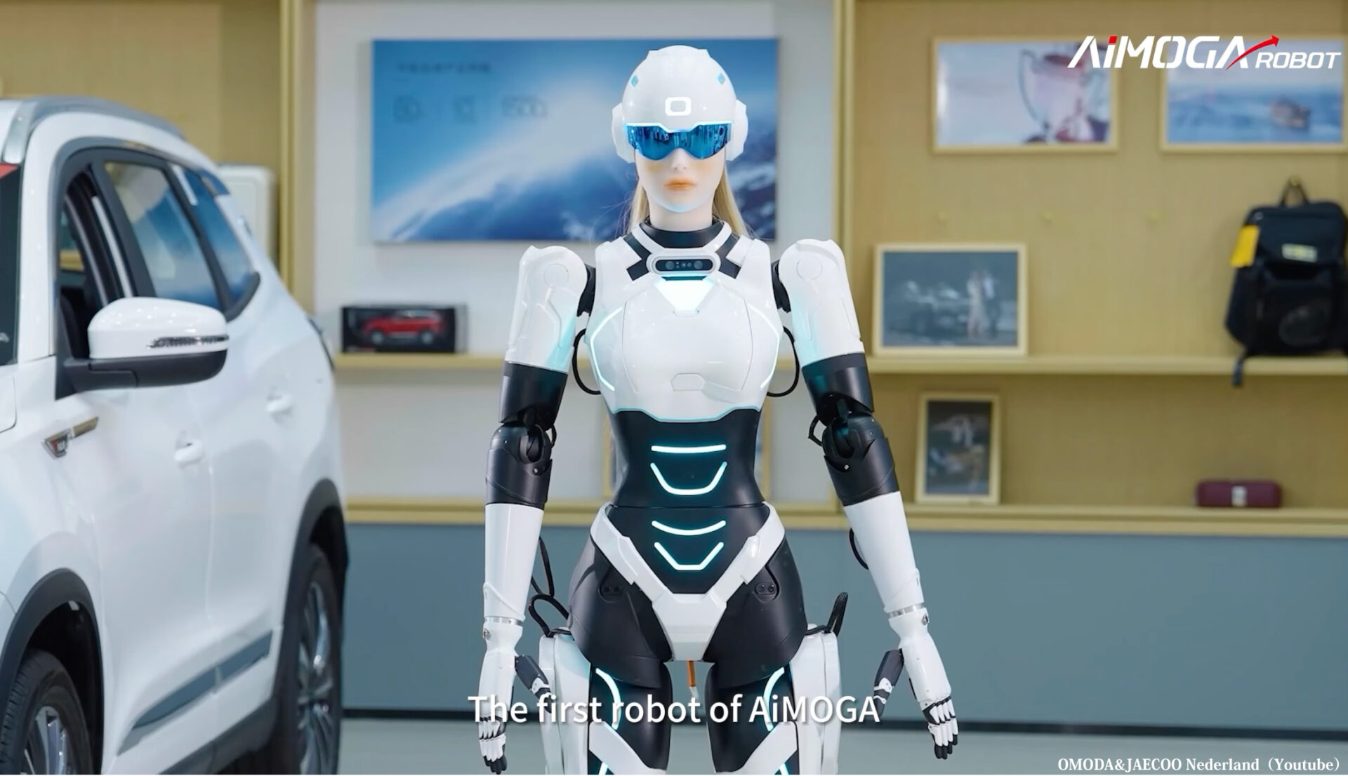 【未来の営業!?】中国チェリー(奇瑞汽車)が“人型ロボット販売員”を導入へ ─ その見た目が話題に【動画】