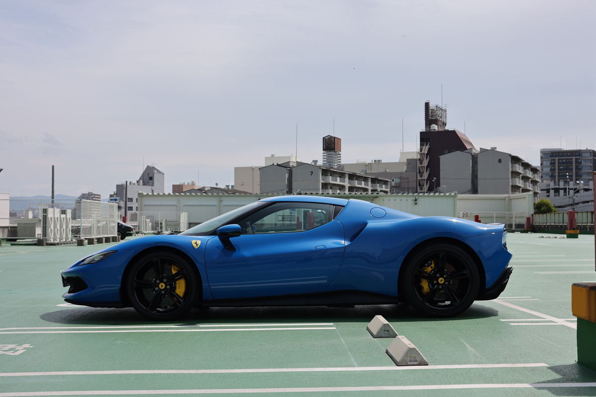 フェラーリ296GTB