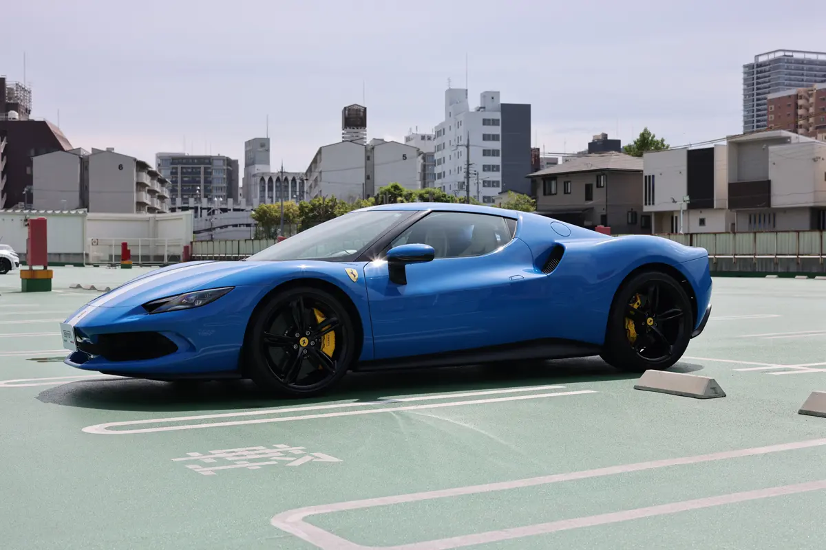 フェラーリ296GTB
