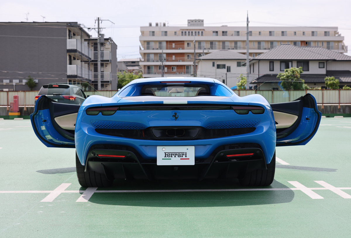 フェラーリ