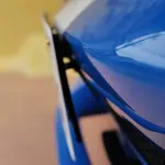 フェラーリ296GTB納車後カスタム第一弾。まずはフロントナンバープレートの位置を下げてみる