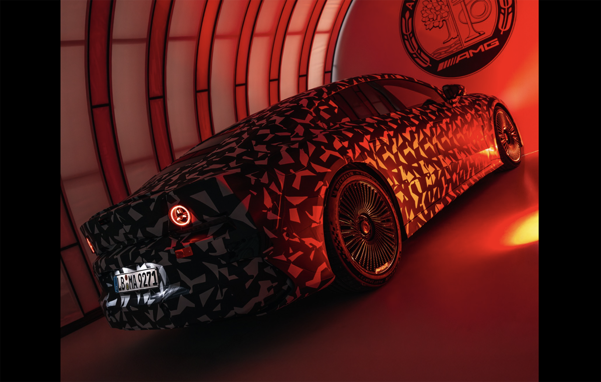 【間もなく公開、前後ランプがベンツマーク】メルセデスAMGの次世代GT 4ドア後継モデル、EV時代のフラッグシップに?