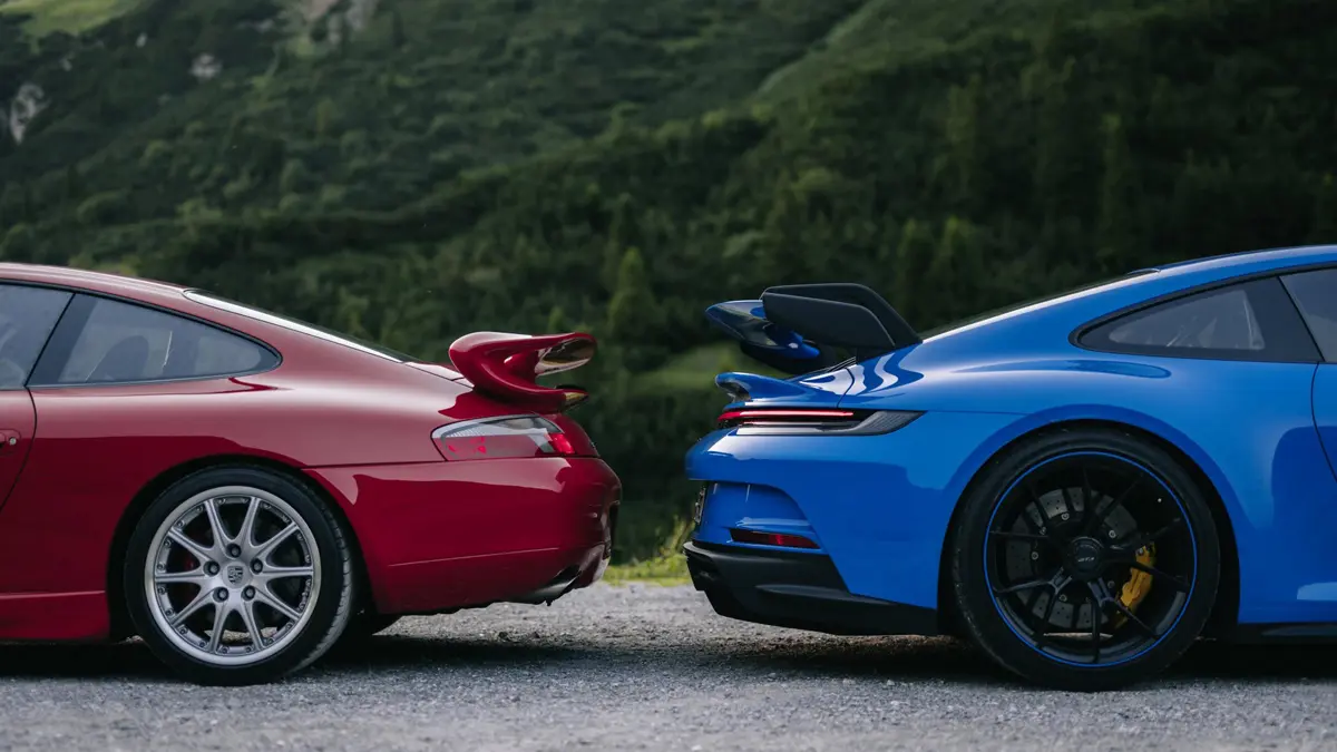 【保存版】歴代ポルシェ911 GT3完全ガイド:初代996から現行992型までの進化とスペック、パフォーマンスを比較