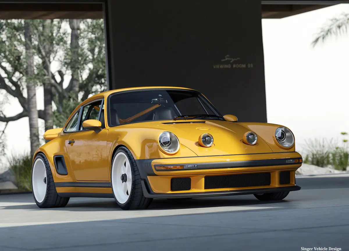 【限定100台】シンガーの最新ポルシェレストモッドは“1980年代のワイドボディ911”へのラブレター。エンジンはコスワース、足回りはなんとレッドブル製