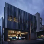 【驚愕】アストンマーティンが東京・表参道に「超高級邸宅」を建設。クルマも家も“アート”として楽しむ時代へ