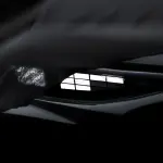 新型アウディQ3がまもなく登場、ティーザー画像が公開される。デザイン一新で大幅進化へ