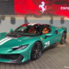 著名ユーチューバーがフェラーリ本社にて296スペチアーレを詳細レポート：さすがはマニアならではの視点である【動画】