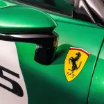 フェラーリが「その歴史に古く根ざす」グリーンから”象徴的な3色”をピックアップ。鮮やかなグリーンから「最も濃いメタリックグリーン」まで
