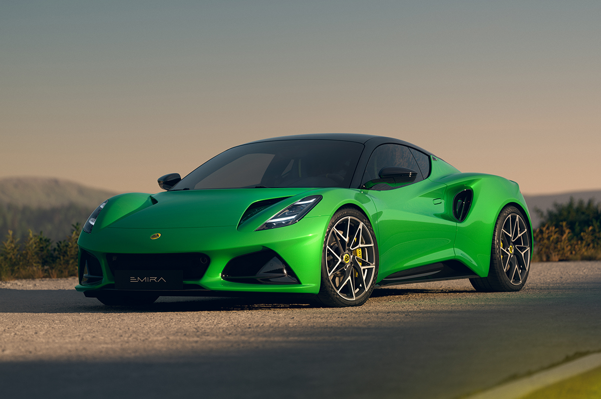 ロータス・エミーラに新「エントリー」「V6 SE」グレード登場。既存モデルもアップデートされラインアップ全体での魅力がUP