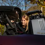 ポルシェ911タルガはなぜ「特別」なのか？その誕生、歴史、そして現在に至るまで。ポルシェの思想、技術、芸術性がここに詰まっている